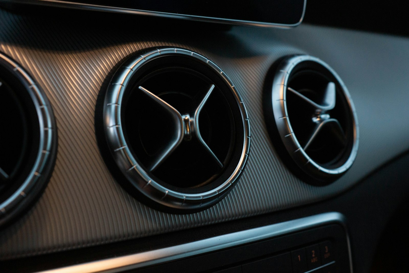 Car air conditioning vents — purified interior air